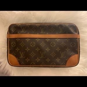 Louis Vuitton Compeigne 28